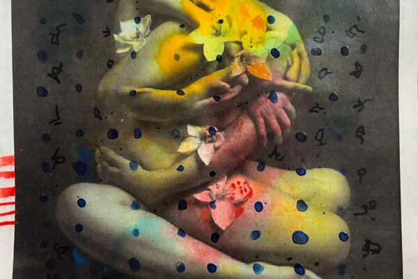Tittle : Estrogen part 3 ~
Medium : Mix media on Canvas
Size : 21 cm x 21 cm
Years : 2025
